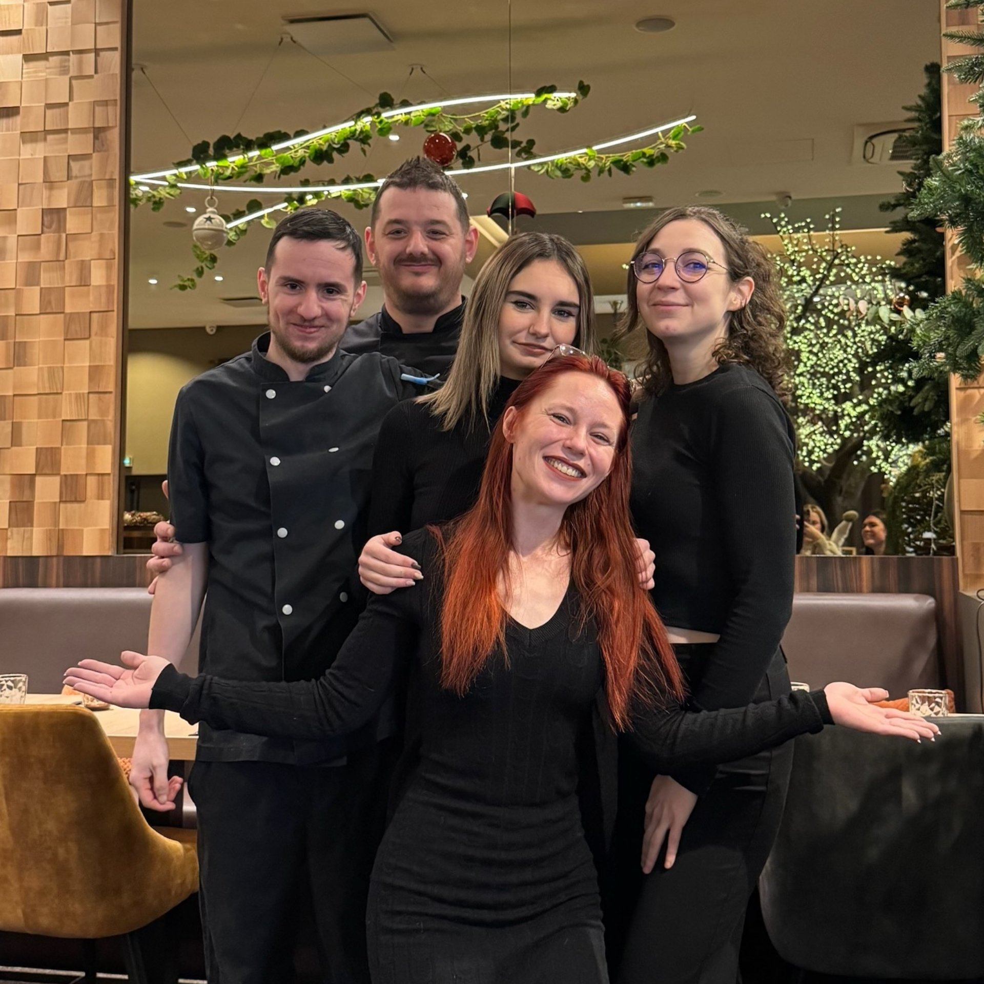 salle et équipe restaurant français thionville kinépolis