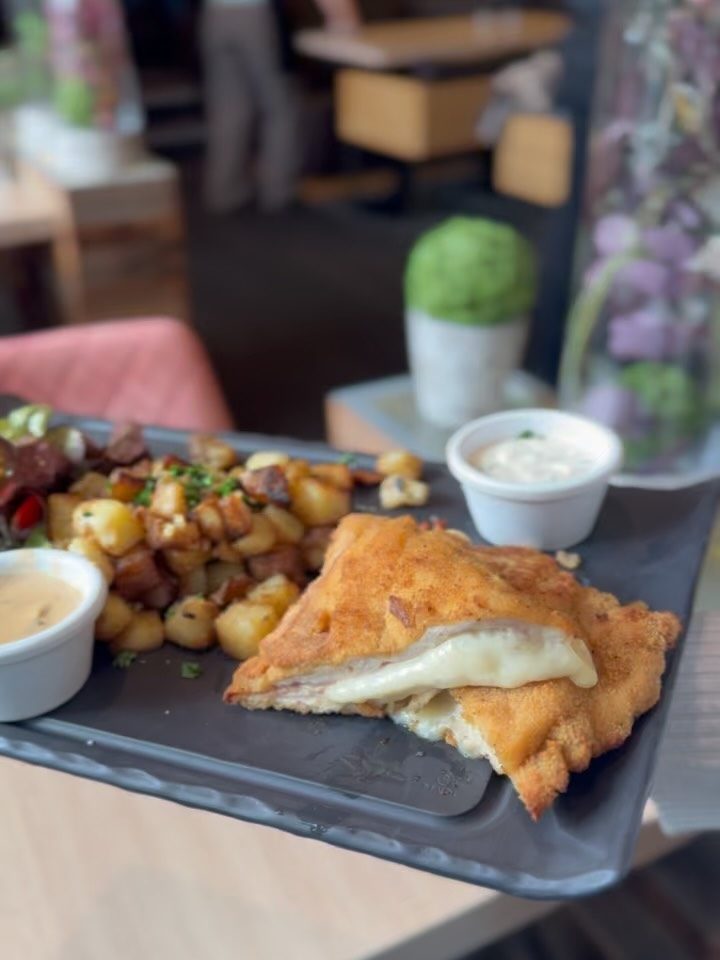 Instagram post from 100_patates. This post is in position 1.