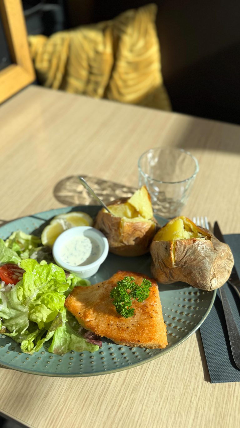 Instagram post from 100_patates. This post is in position 1.