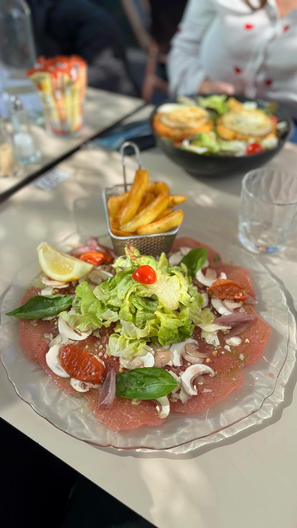 Instagram post from 100_patates. This post is in position 0.