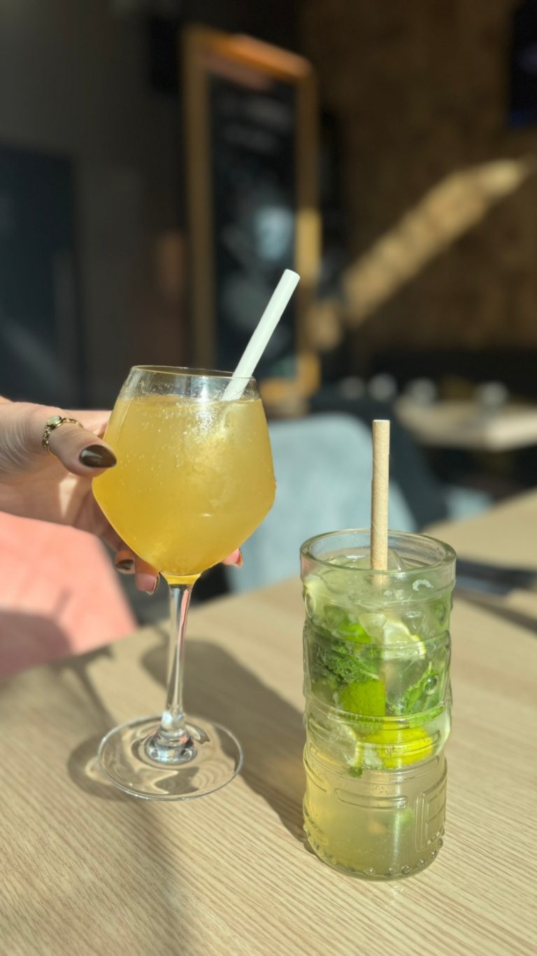 Instagram post from 100_patates. This post is in position 12.