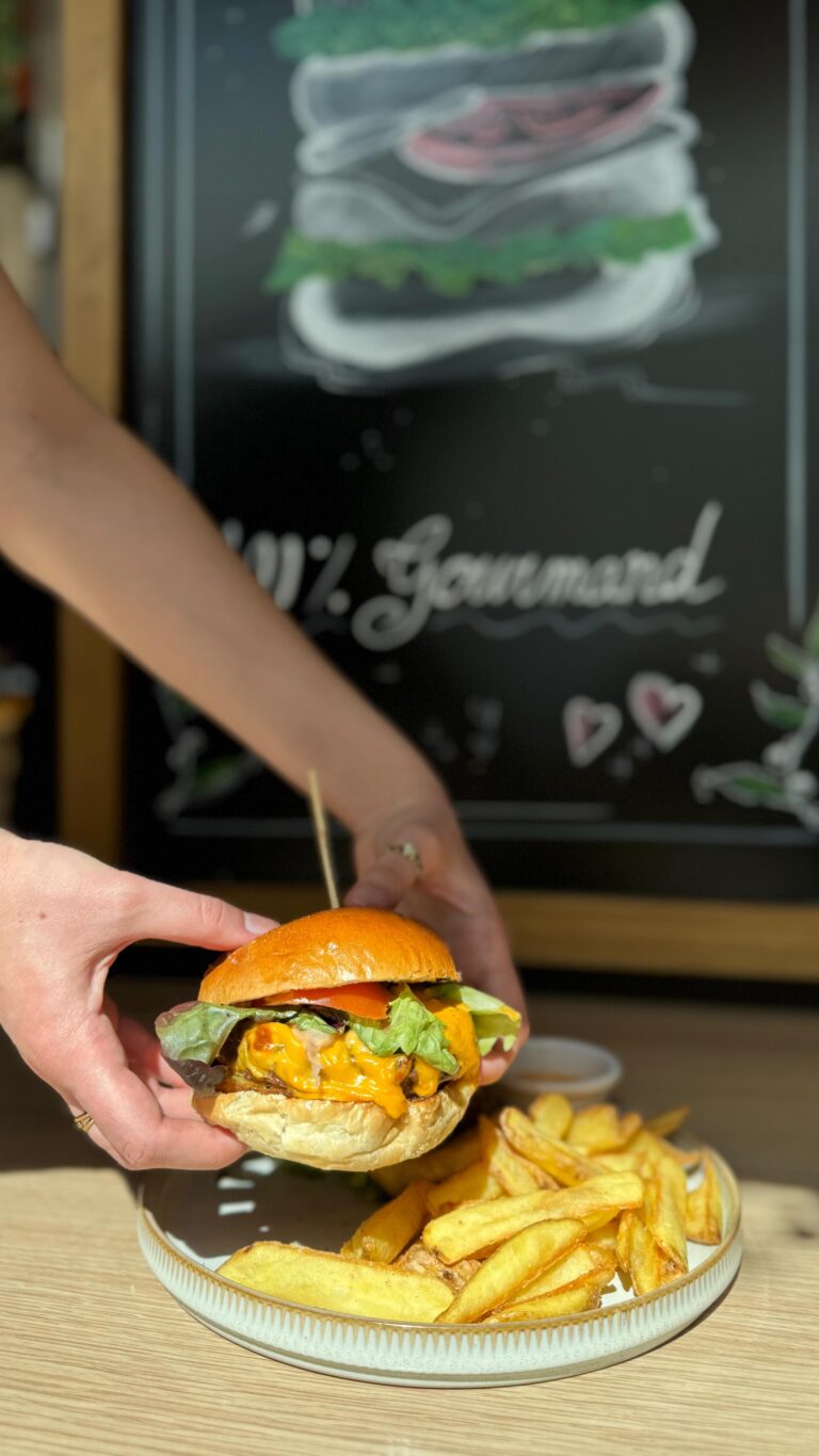 Instagram post from 100_patates. This post is in position 1.