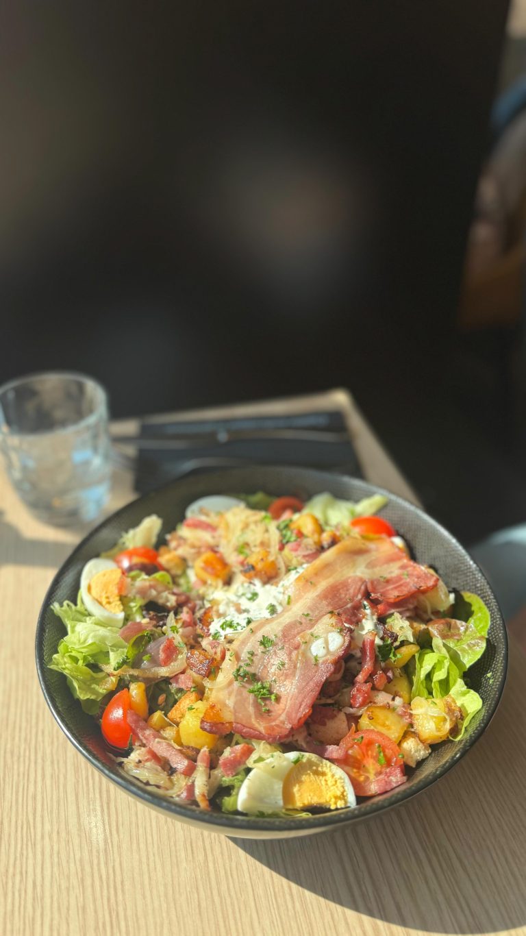 Instagram post from 100_patates. This post is in position 1.