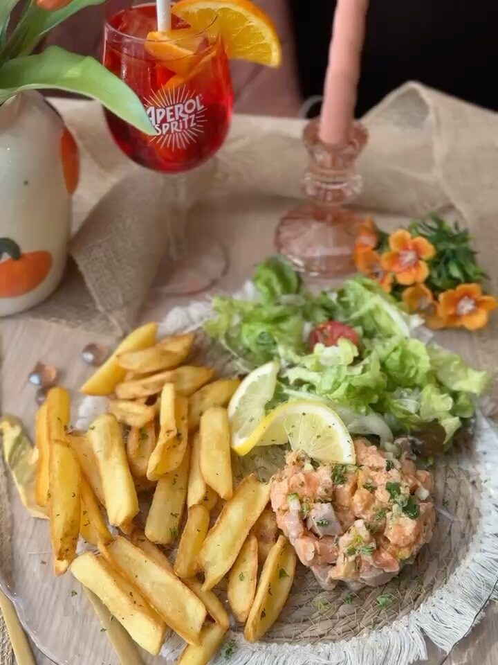 Instagram post from 100_patates. This post is in position 1.